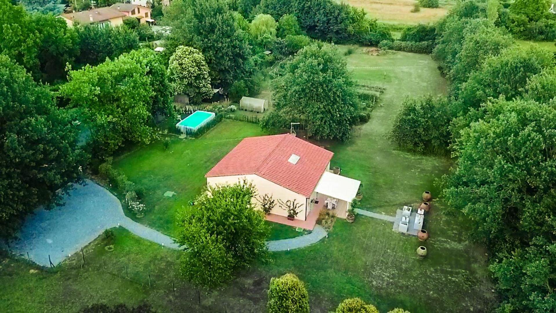 Villa Bassotta, A Charming Cottage Lucca Kültér fotó